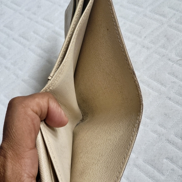 Louis Vuitton Damier Azur Marco Bifold Wallet..Authentic.. - Picture 10 of 14